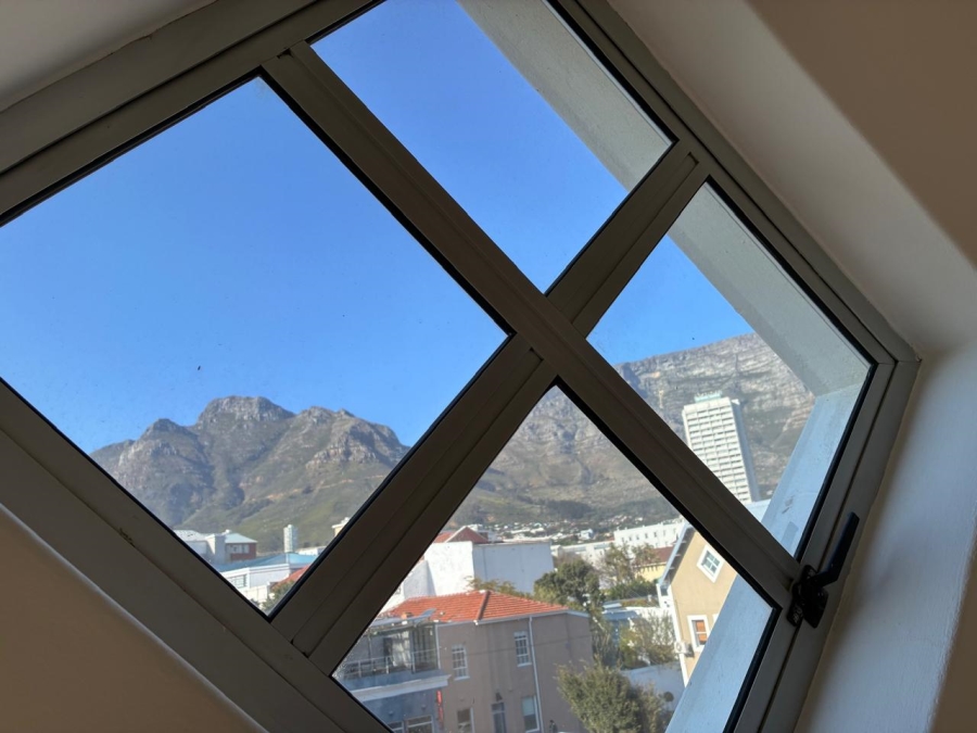 To Let 2 Bedroom Property for Rent in Gardens Western Cape